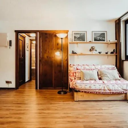 Beautiful T2 With Balcony Near Track Appartement Chamonix