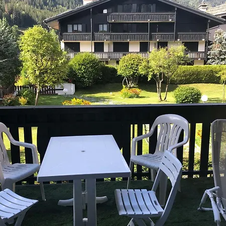 Beautiful T2 With Balcony Near Track Appartement